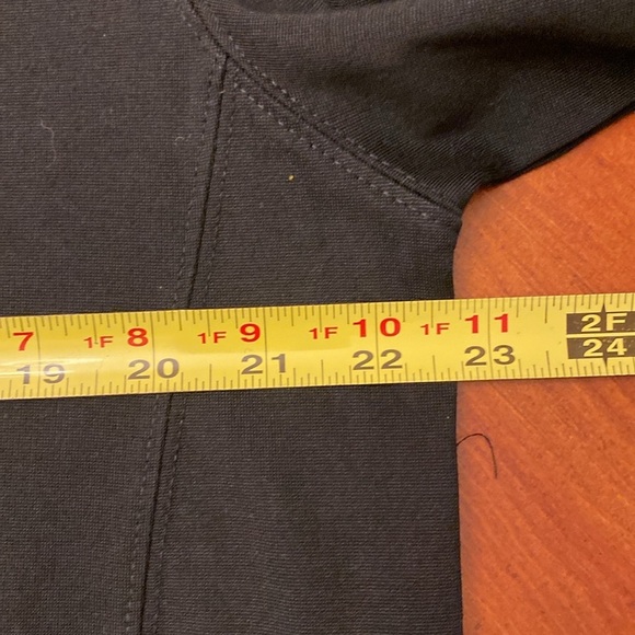 Tesla Men’s Sweatshirt Black LARGE Crewneck - Picture 6 of 8